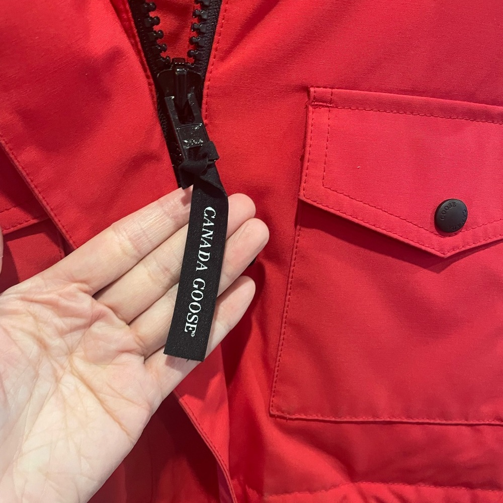 Canada goose Gabriola Parka in Small - Picture 5 of 16